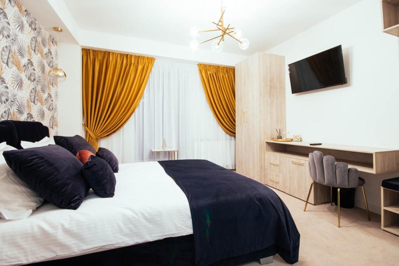 Liane Boutique Hotel Кимпулунг-Молдовенеск Екстер'єр фото