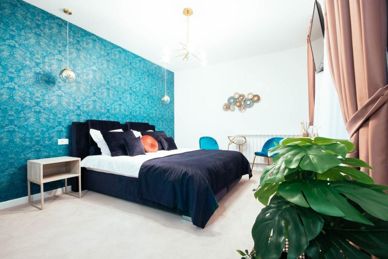 Liane Boutique Hotel Кимпулунг-Молдовенеск Екстер'єр фото